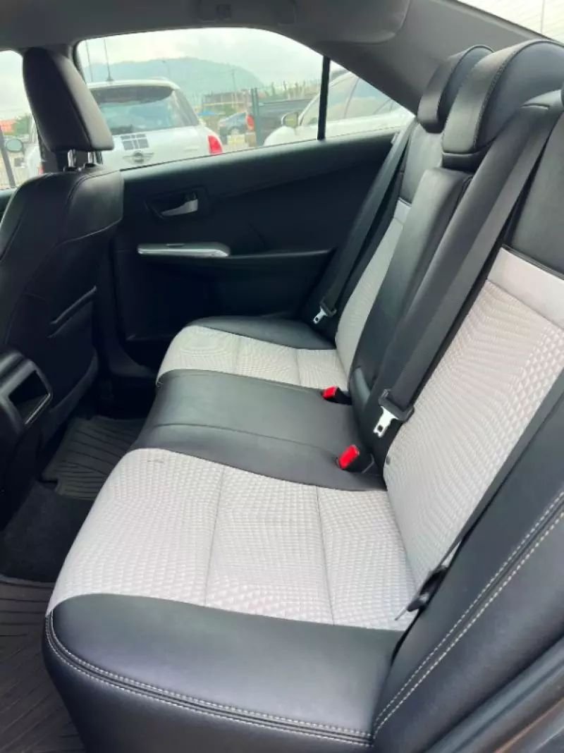 TOYOTA Camry   - 2014