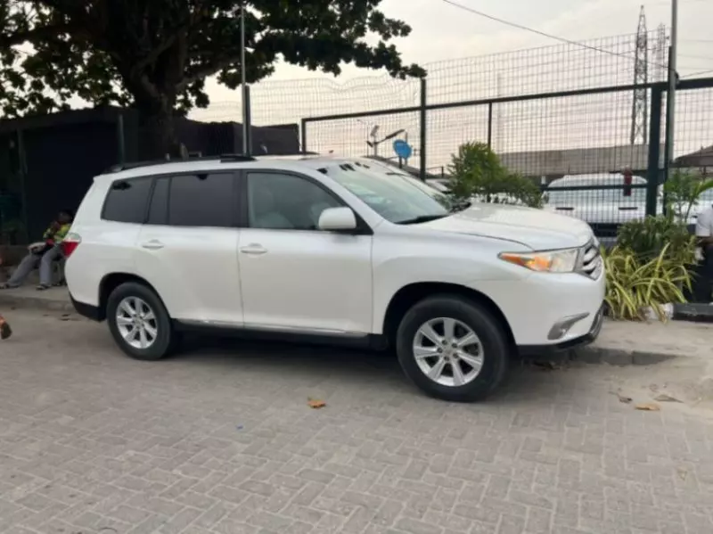 TOYOTA Highlander - 2009