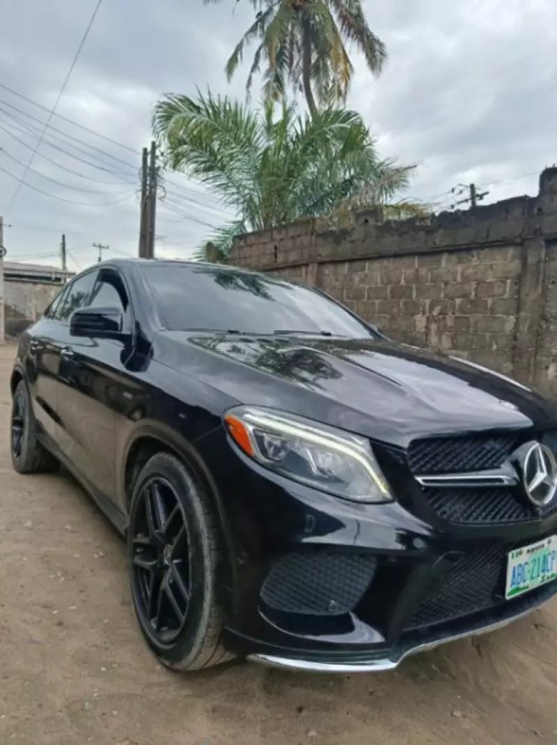 Mercedes-Benz GLE-Class - 2016