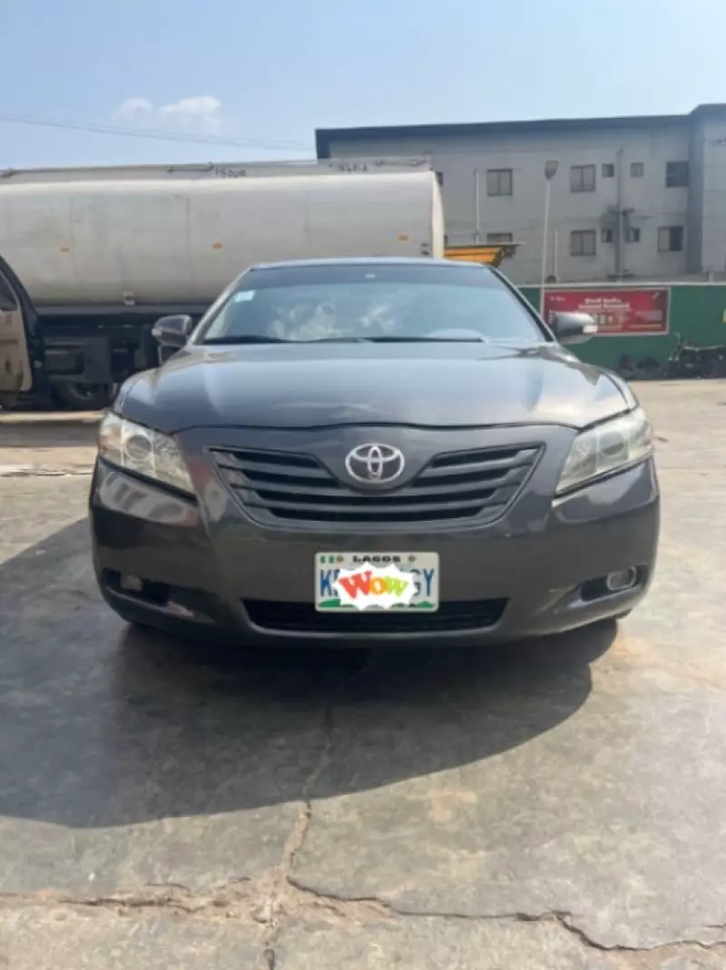 TOYOTA Camry - 2008