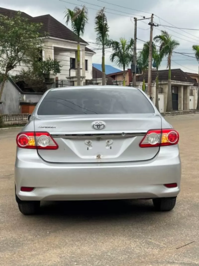 TOYOTA Corolla   - 2013