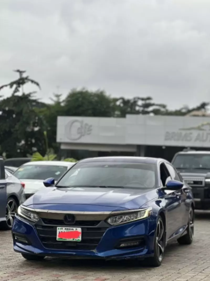 Honda Accord   - 2018