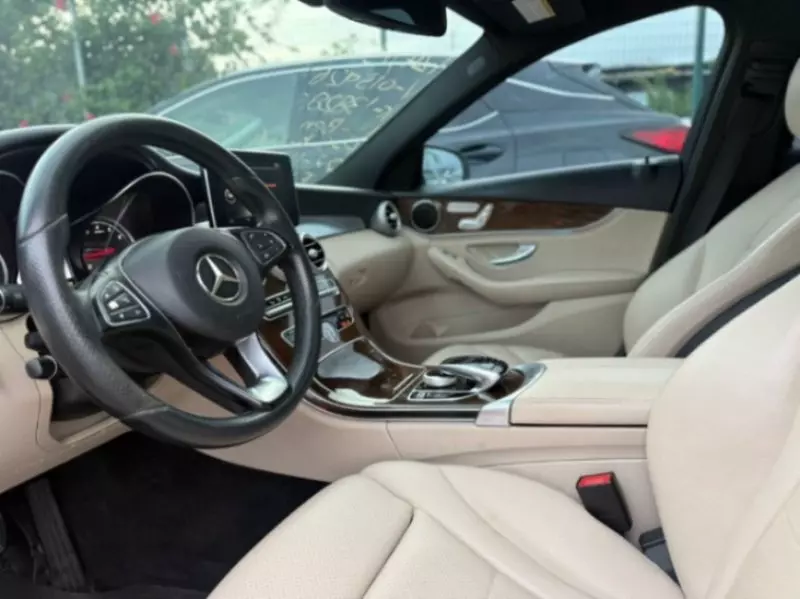 Mercedes-Benz C-Class   - 2015