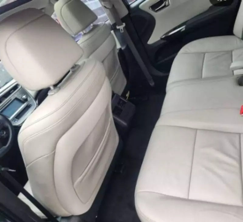 TOYOTA Avalon - 2016