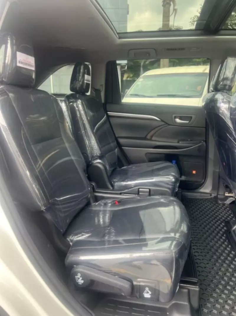 Toyota Highlander - 2015