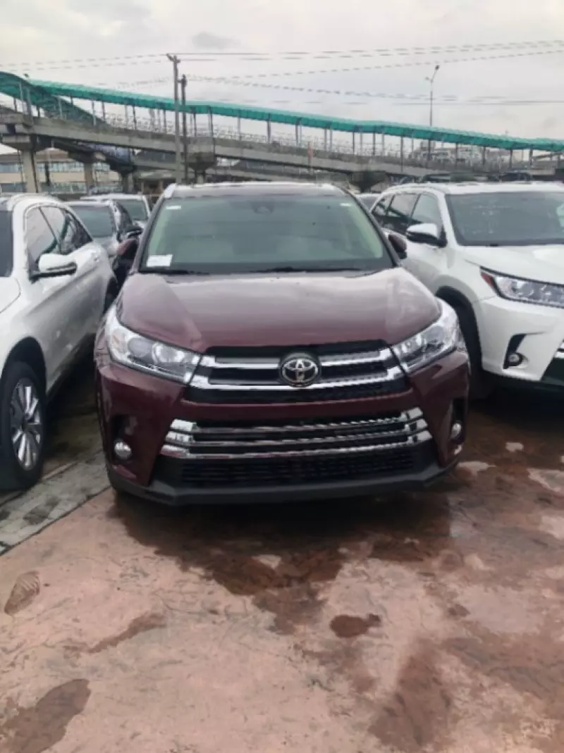 Toyota Highlander   - 2009