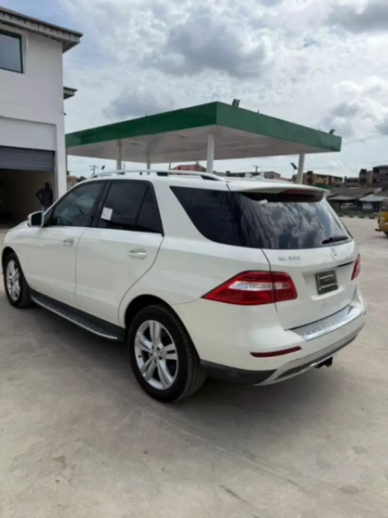 Mercedes-Benz ML-Class   - 2013