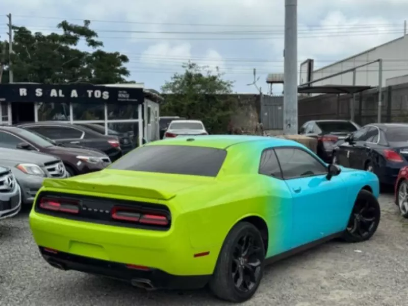 Dodge Challenger   - 2018