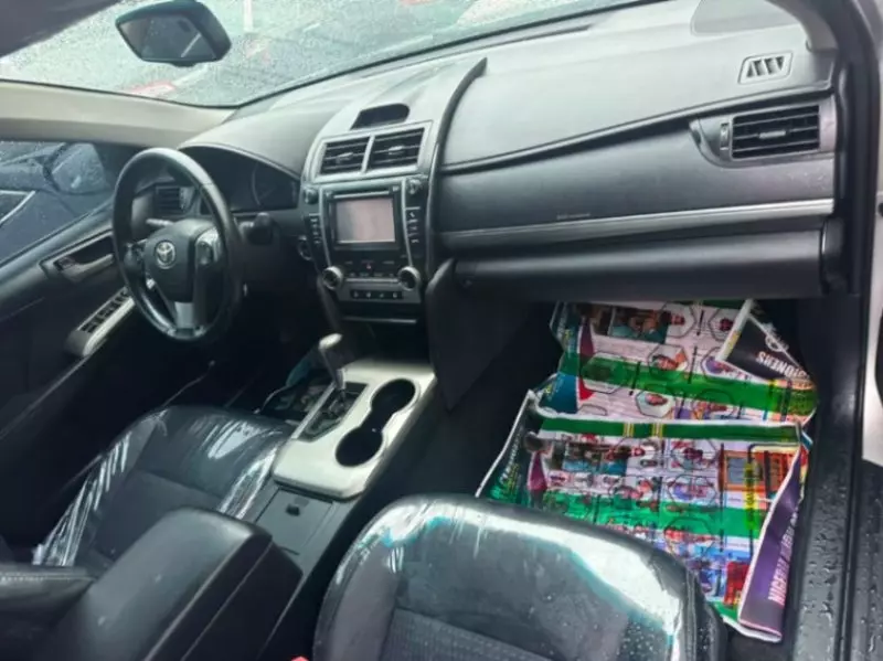 TOYOTA Camry - 2014