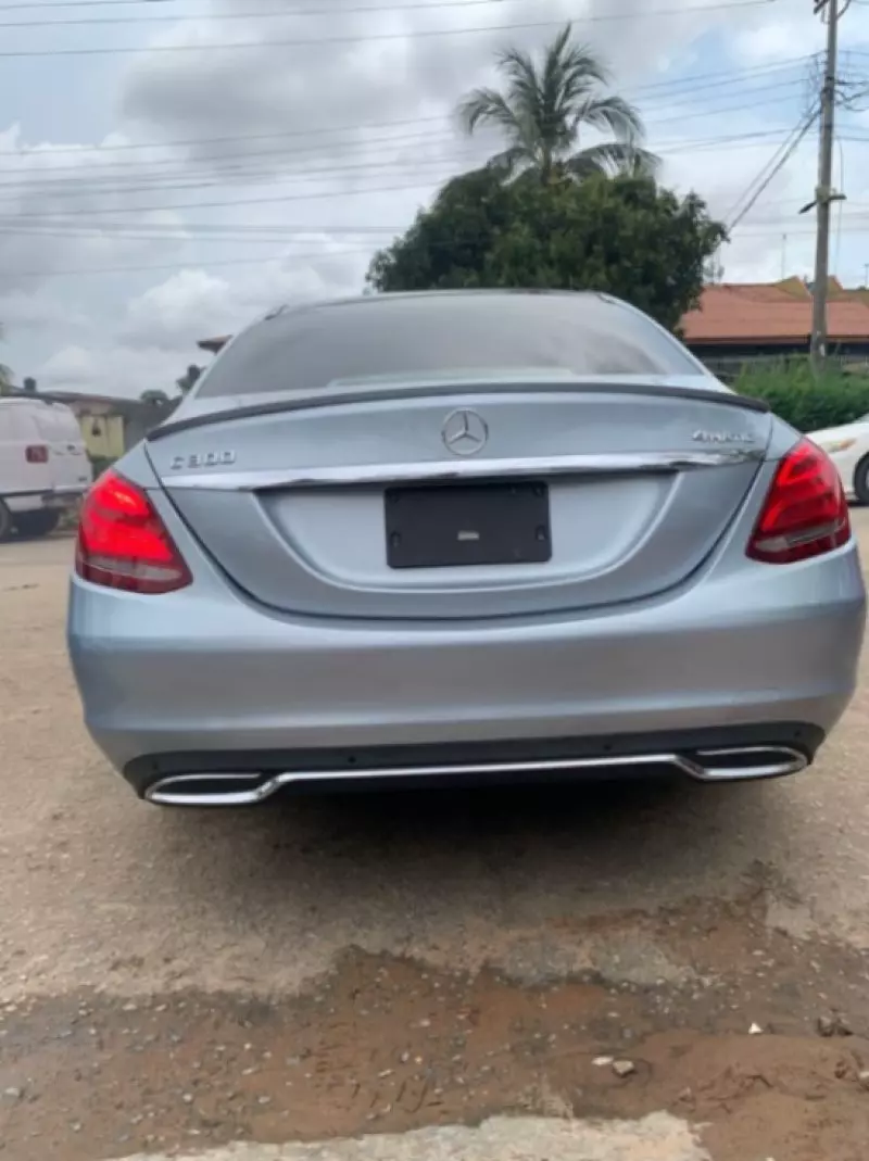 Mercedes-Benz C 300   - 2016