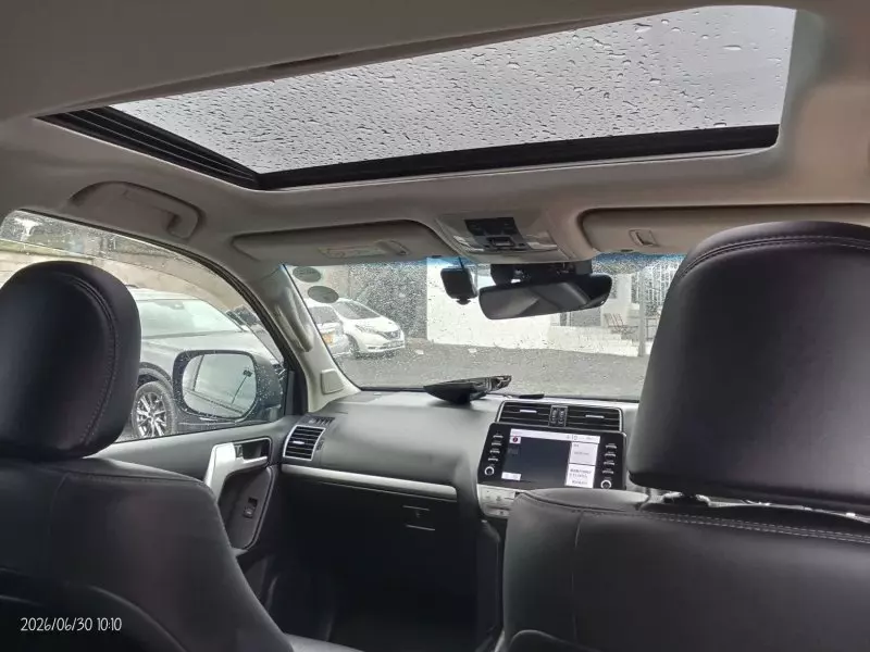 TOYOTA Landcruiser Prado   - 2021