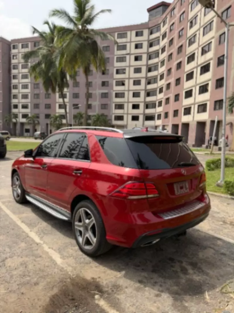 Mercedes-Benz GLE-Class - 2016