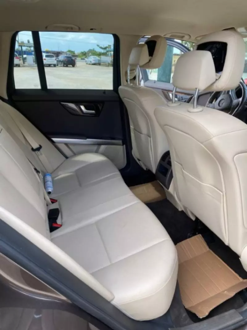 Mercedes-Benz GLK 350   - 2014