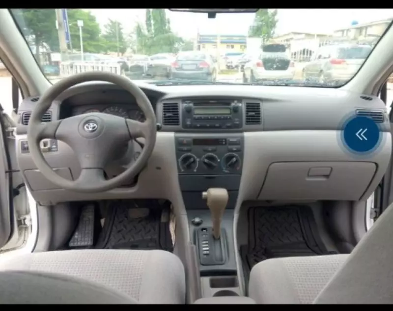 Toyota Corolla   - 2007