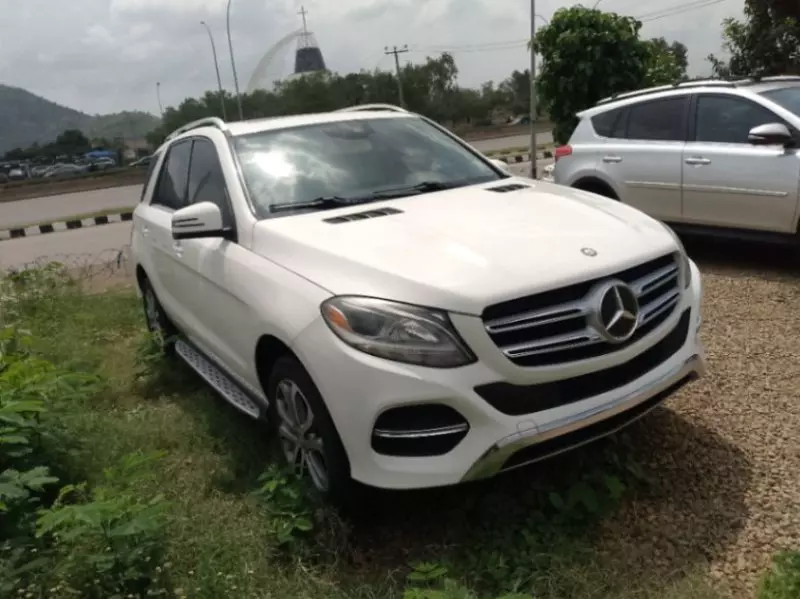 Mercedes-Benz Gle-class   - 2016