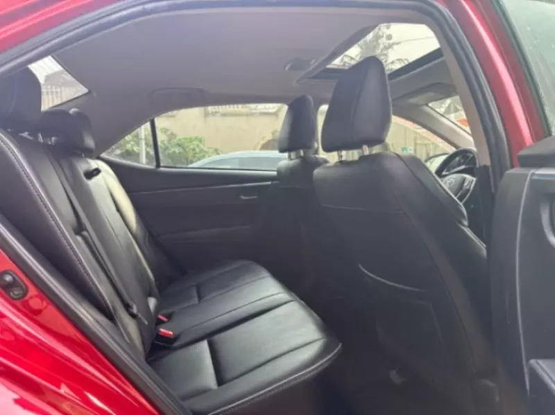 Toyota Corolla   - 2015