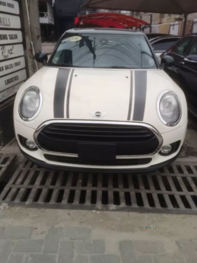 MINI Cooper Clubman   - 2016