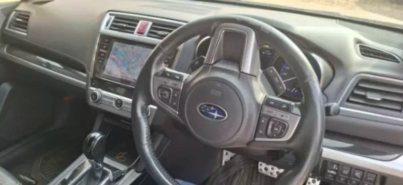 Subaru Outback   - 2017