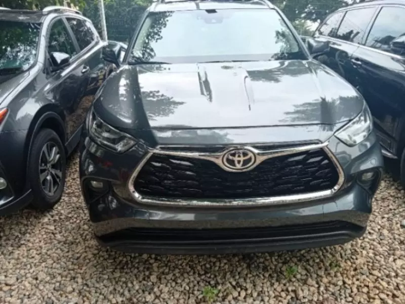 TOYOTA Highlander - 2023