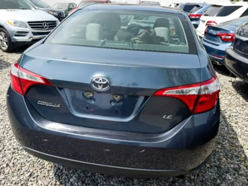 Toyota Corolla   - 2015