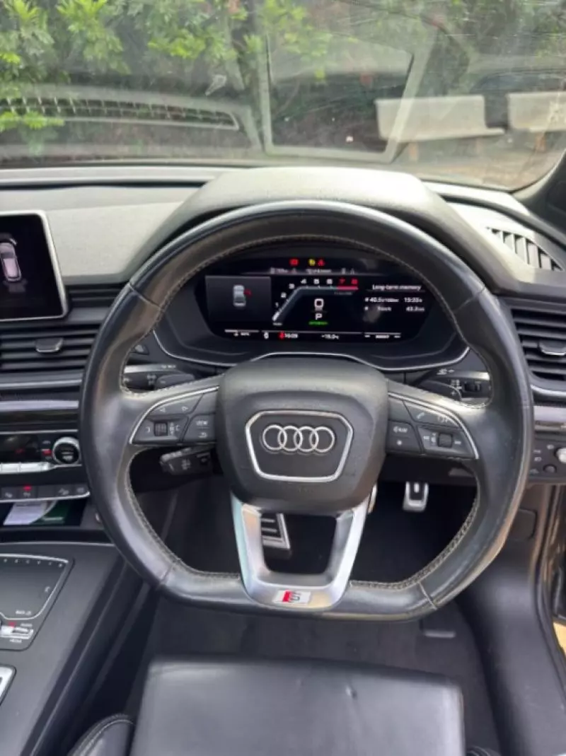 Audi SQ5   - 2018