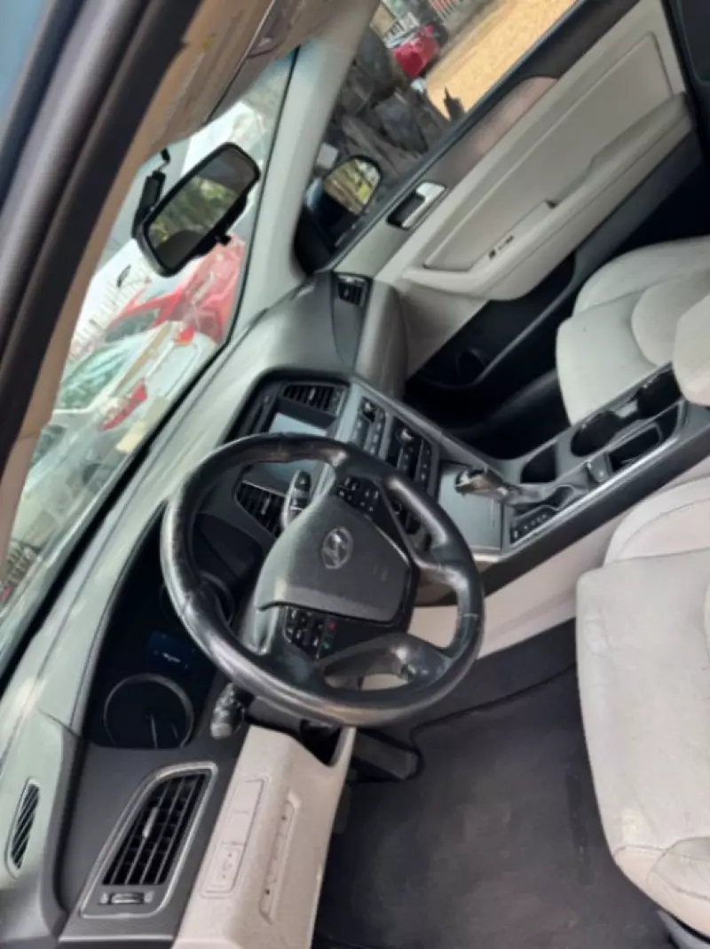 Hyundai Sonata - 2016