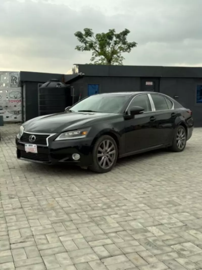 Lexus GS   - 2013