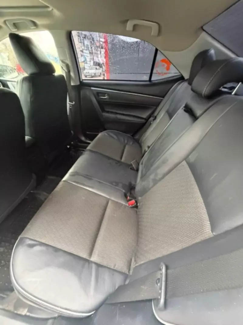 TOYOTA Corolla   - 2015