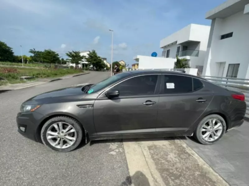 KIA Optima   - 2012