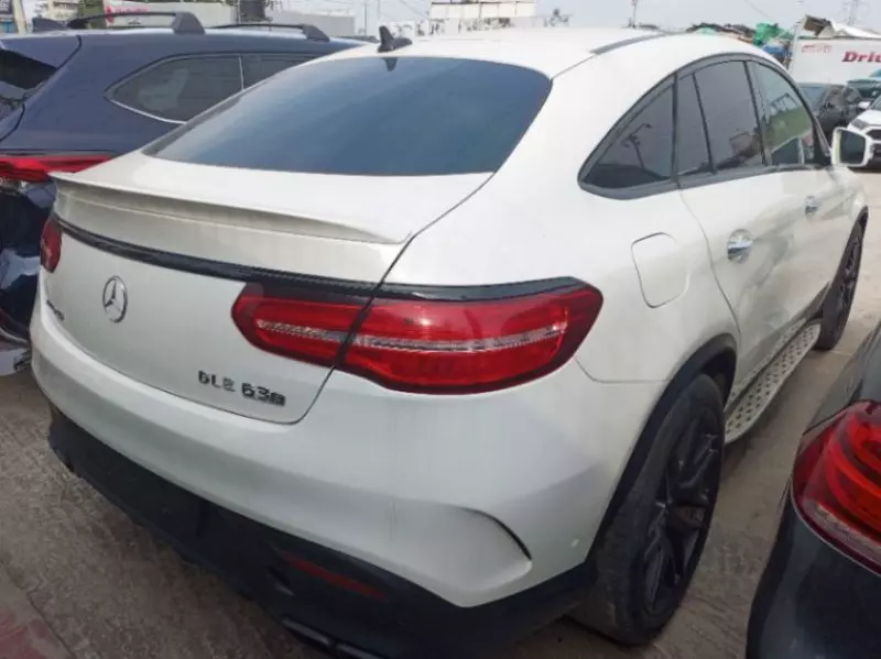 Mercedes-Benz GLE 63 AMG   - 2018