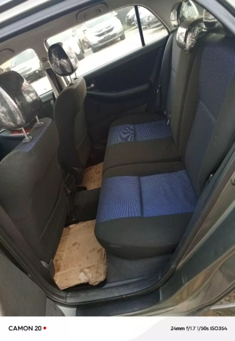 Toyota Corolla   - 2006