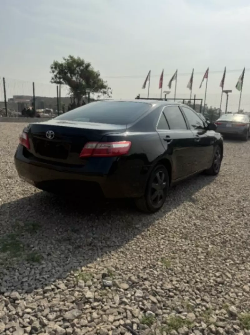 Toyota Camry   - 2008