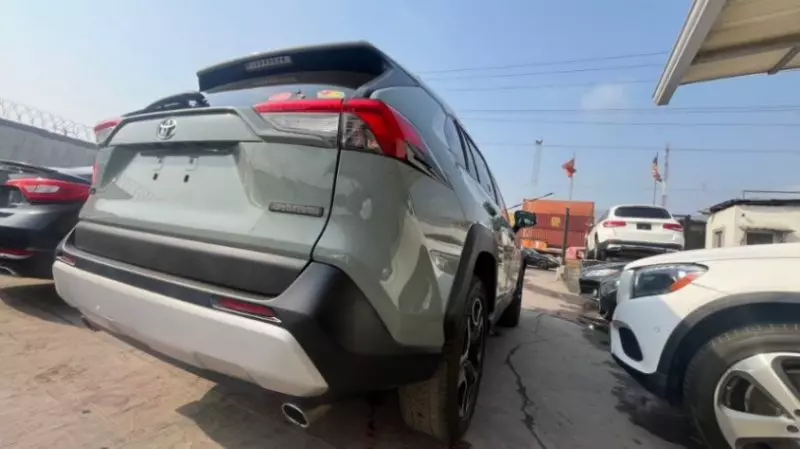 Toyota Rav4   - 2019