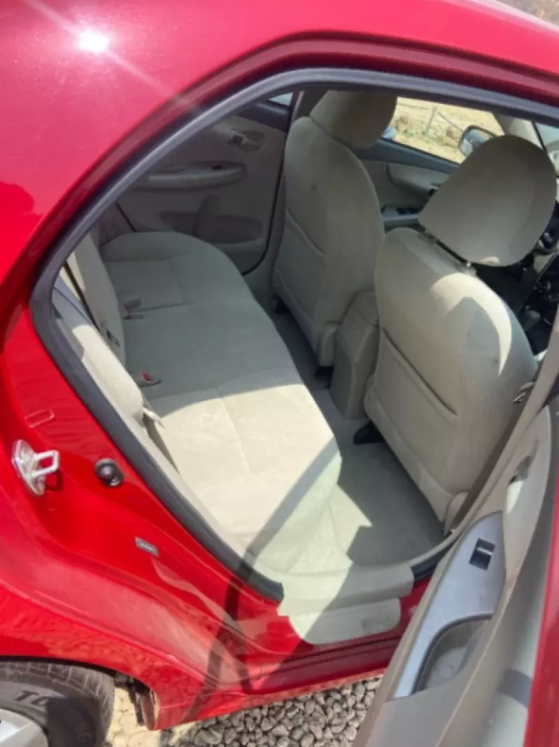 Toyota Corolla   - 2009