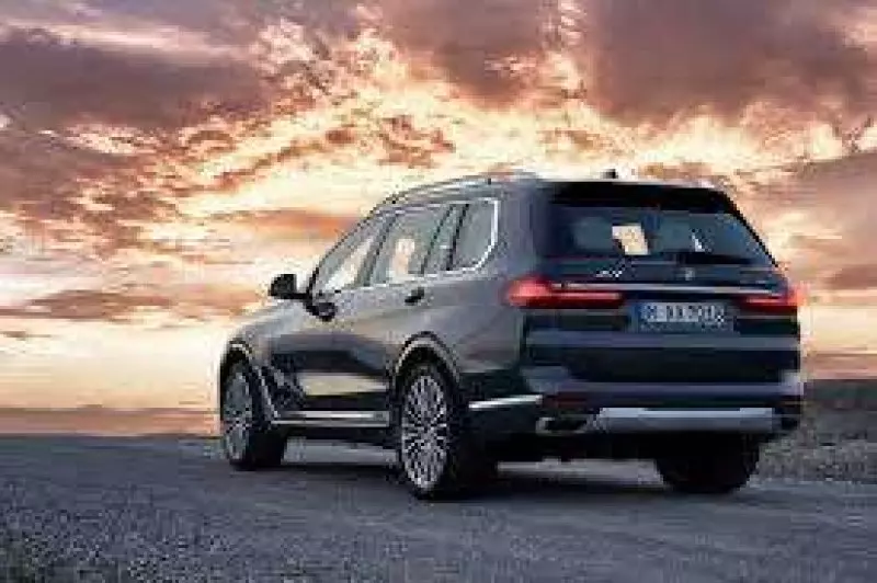 BMW X7   - 2024