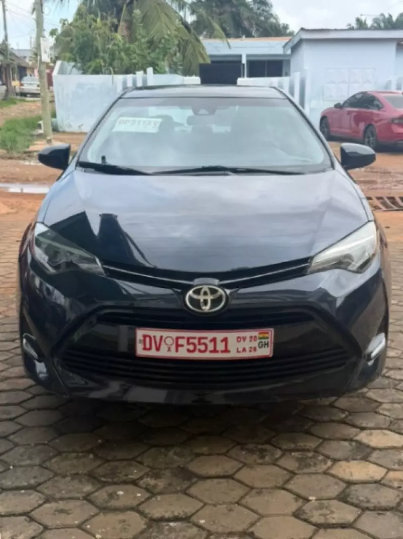 TOYOTA Corolla   - 2018