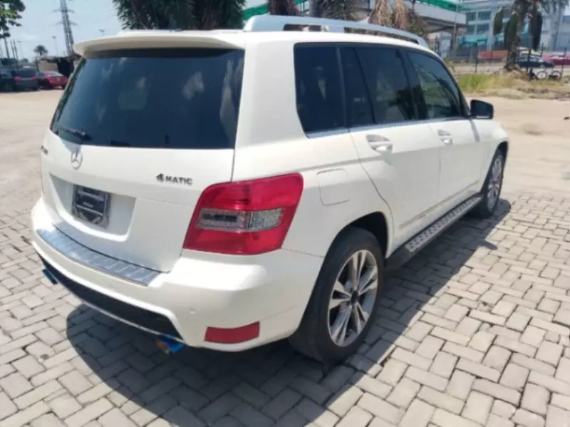 Mercedes-Benz GLK-Class   - 2012