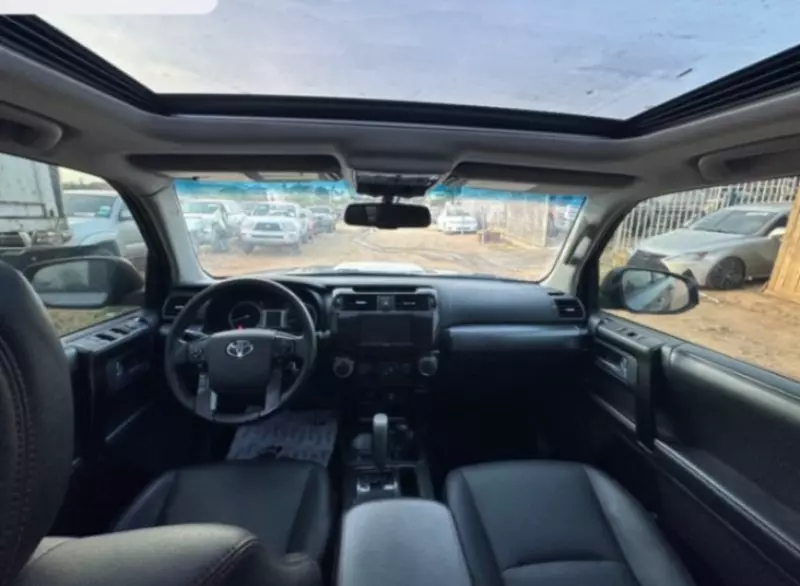 Toyota 4-Runner   - 2016