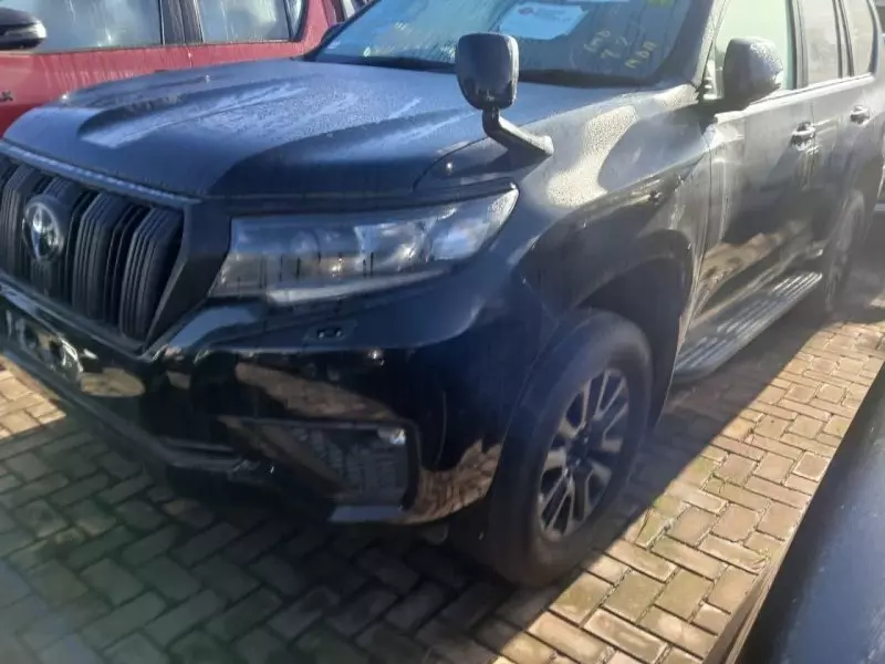 Toyota Landcruiser prado TX   - 2023