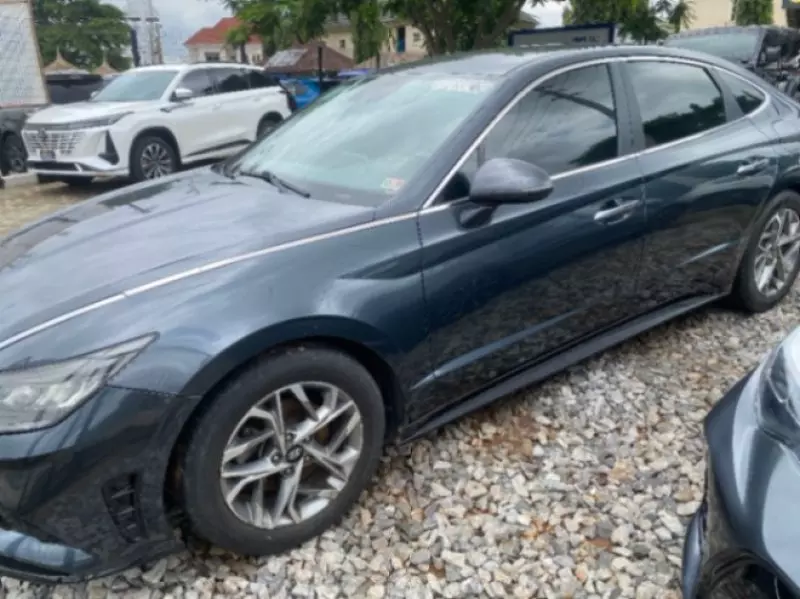 Hyundai Sonata   - 2020