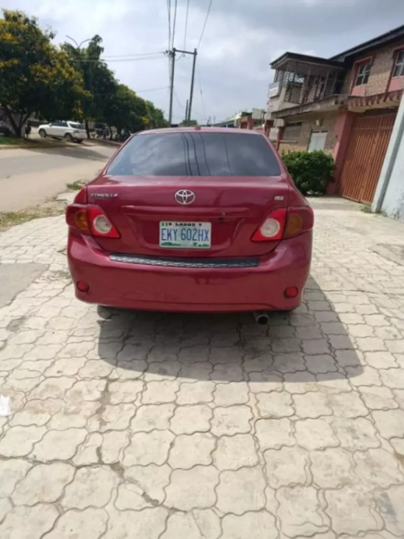 Toyota corolla   - 2008
