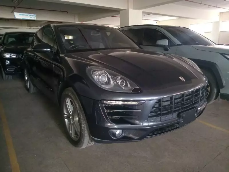 PORSCHE Macan   - 2017