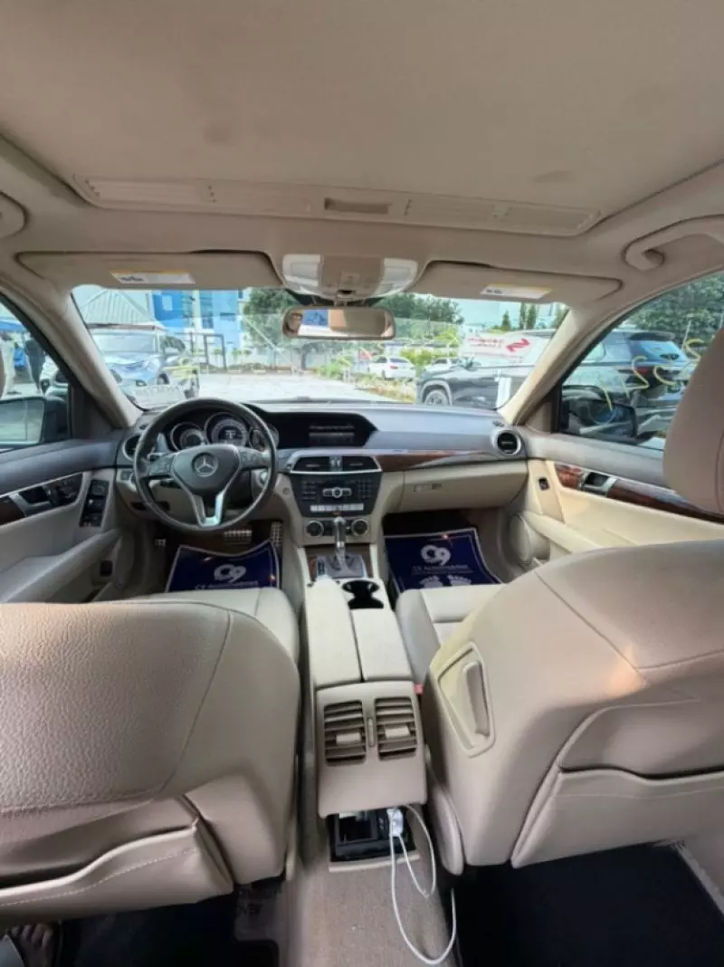 Mercedes-Benz C 300   - 2014