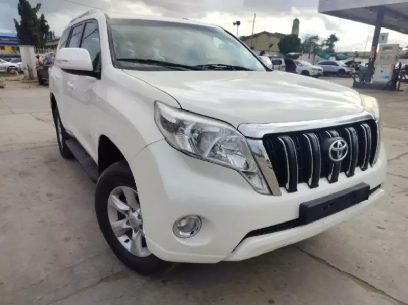 Toyota Prado   - 2014