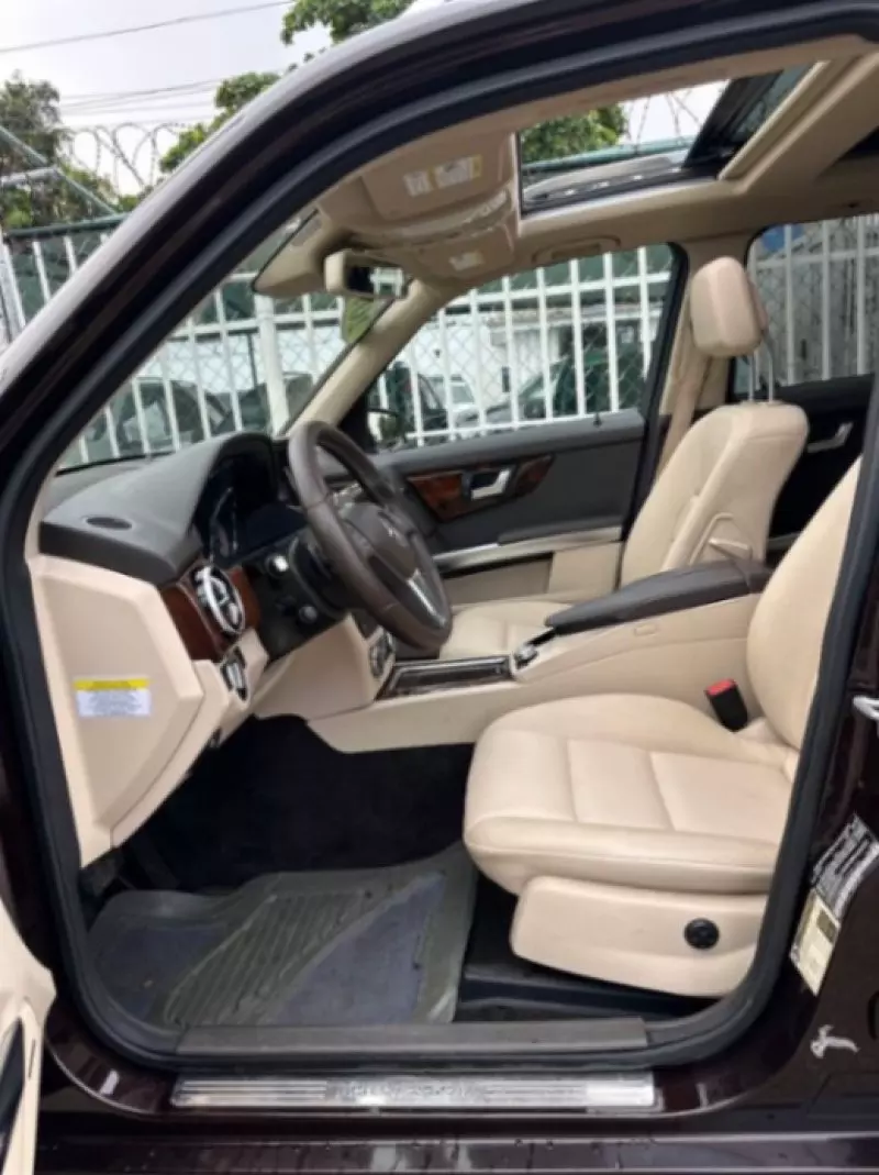 Mercedes-Benz GLK 350   - 2013