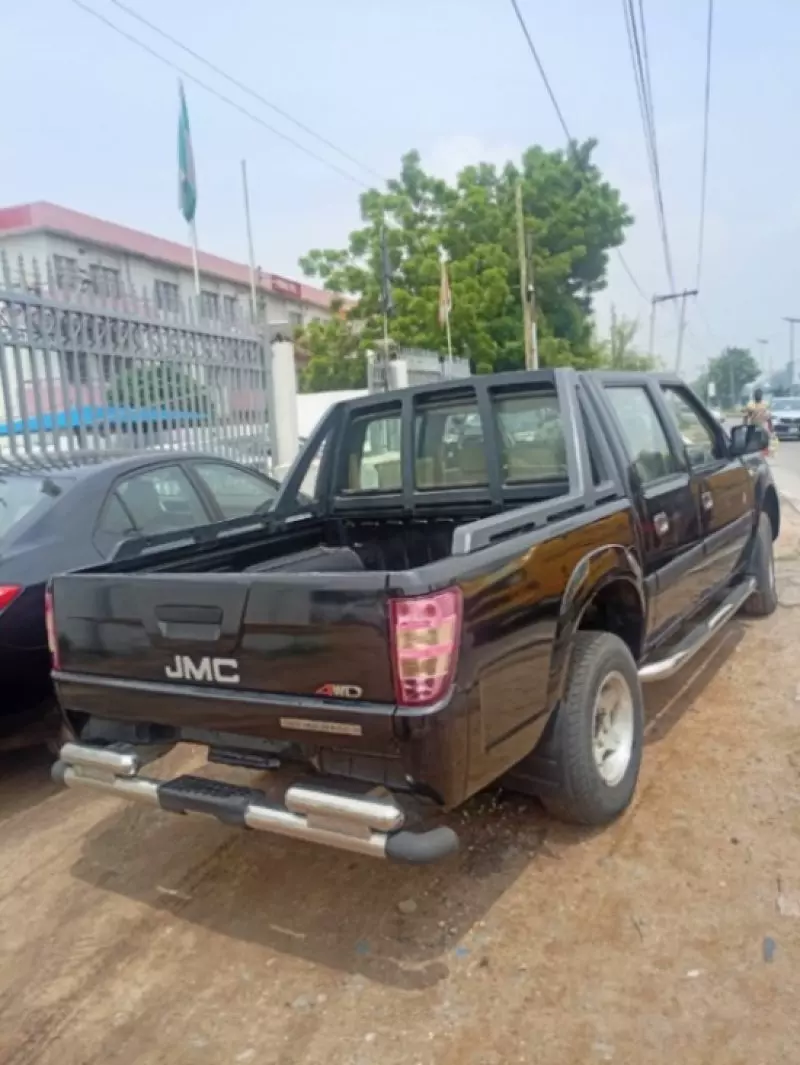 JMC CARRYING PLUS N720   - 2011