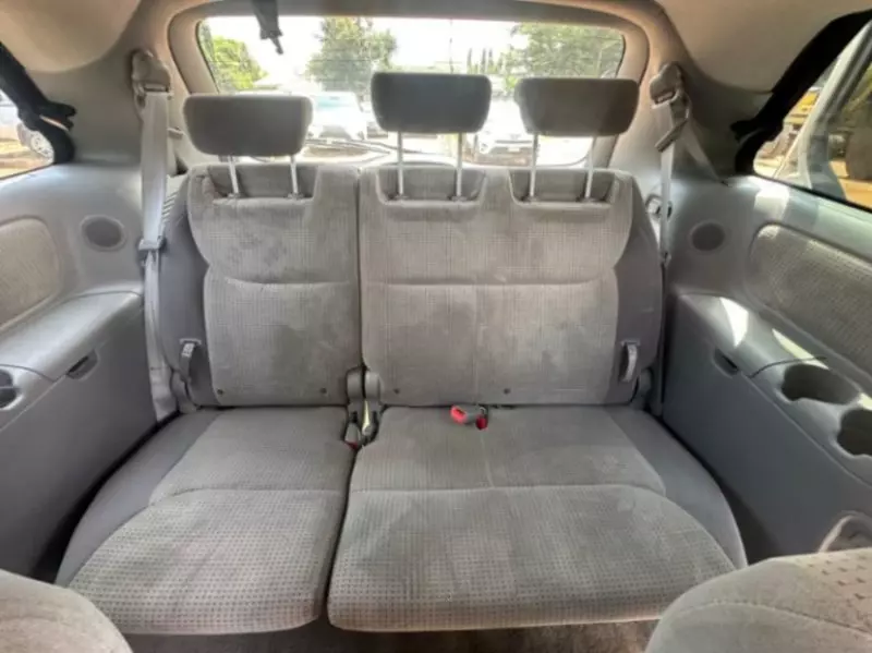 Toyota Sienna   - 2009