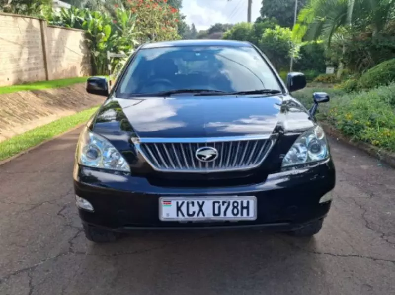 Toyota Harrier   - 2012