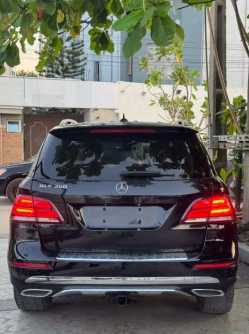 Mercedes-Benz GLE-Class   - 2018