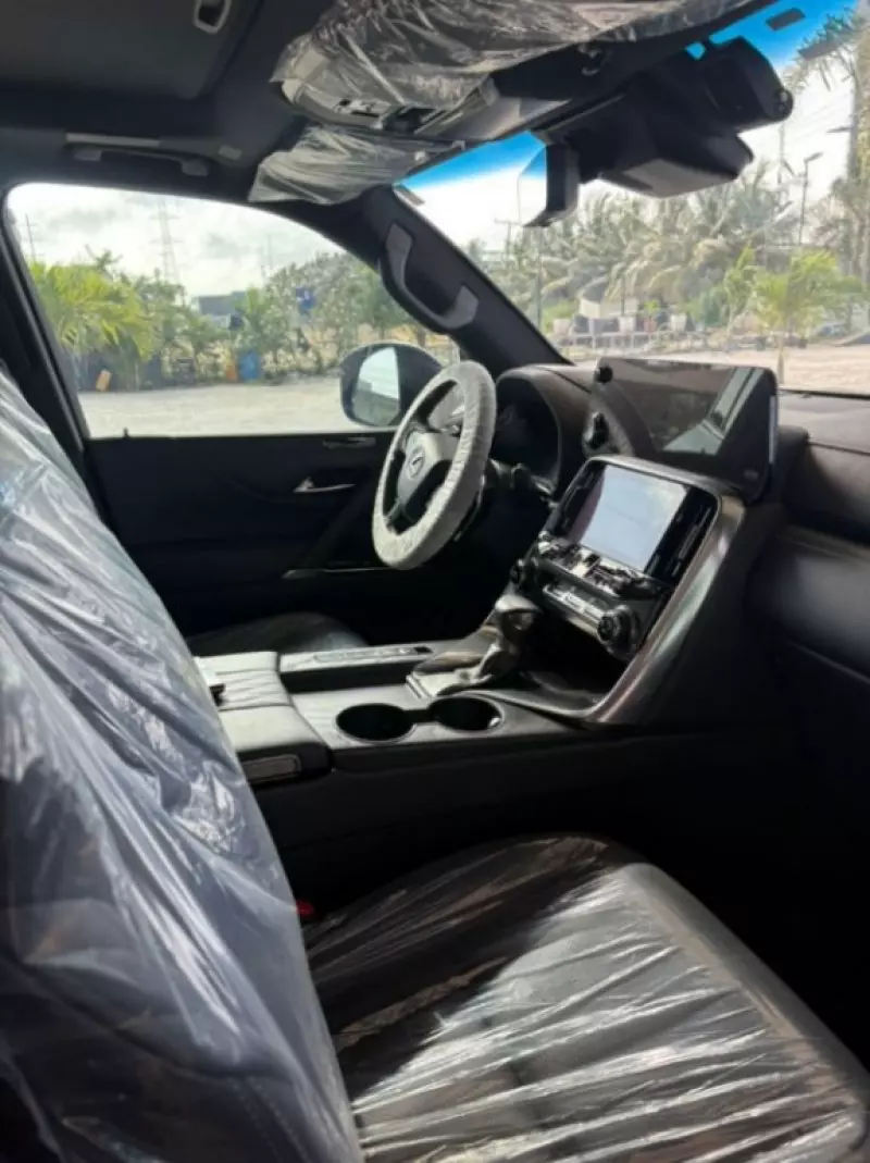 Lexus LX 600   - 2022